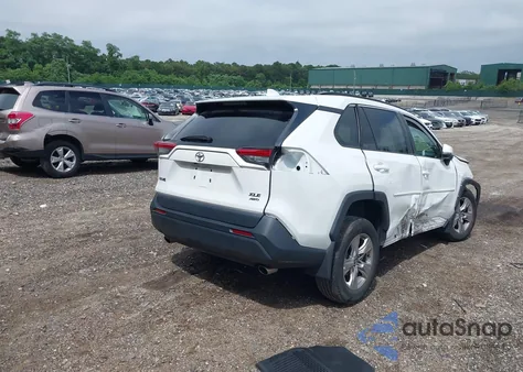 2022 Toyota Rav4 Xle from USA, damaged, VIN 2T3P1RFV1NW313922